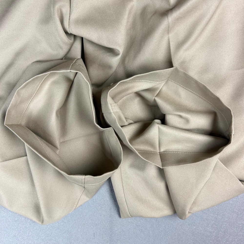 Oak Hill Dress Pants Mens 44x30(44x27) Khaki Tan Pleated Front Polyester Slacks - Picture 10 of 10